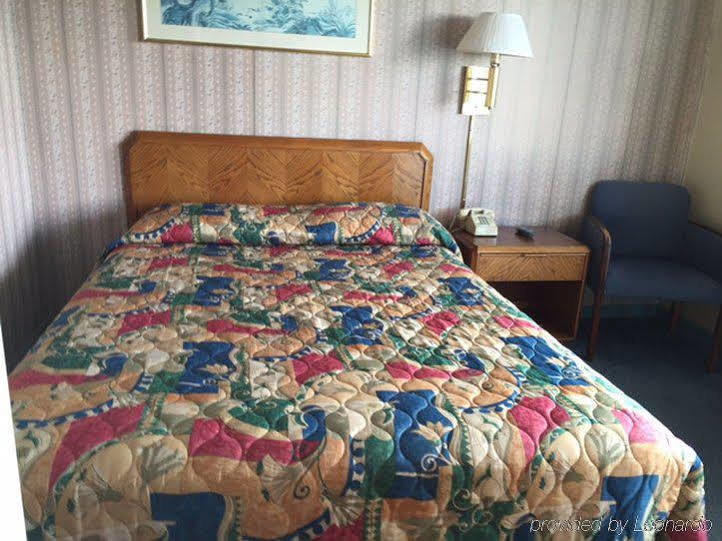 Rainbow Motel Вотертаун Екстер'єр фото